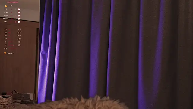 LinaKinky online show from February 27, 2025, 10:33 am