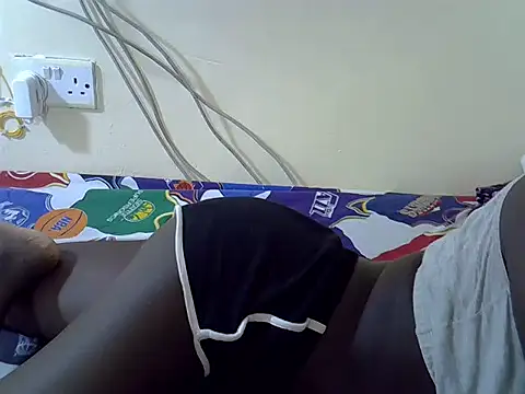 sweet lily2 online show from March 16, 2026, 12:09 pm