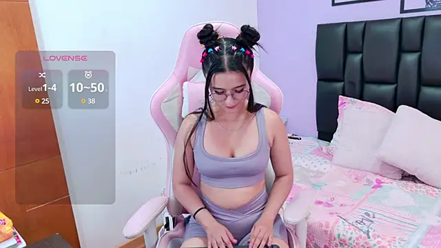 im-eliza online show from March 3, 2025, 5:09 pm