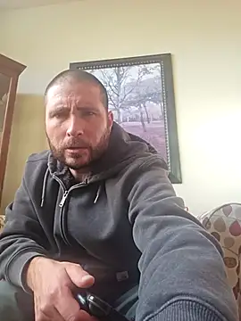 JeepinAround online show from December 18, 2025, 5:17 pm