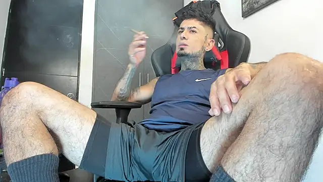 sergiio mesa27 online show from October 10, 2025, 3:57 pm