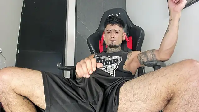 sergiio mesa27 online show from March 4, 2026, 2:03 pm