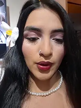 Snapshot of miel_gomez chatting on June 20, 2026, 6:24 pm miel gomez online show from June 20, 2026, 6:24 pm