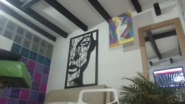 Snapshot of thirstymoonxx chatting on May 21, 2026, 6:00 am thirstymoonxx online show from May 21, 2026, 6:00 am