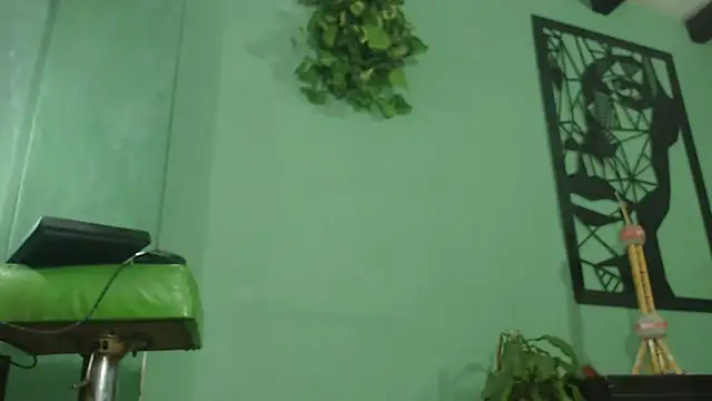 thirstymoonxx online show from September 19, 2025, 3:32 am