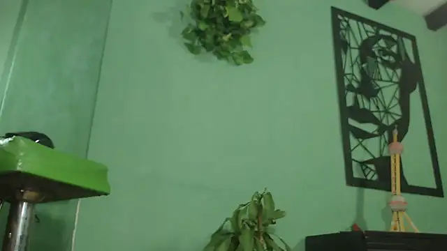 thirstymoonxx online show from September 14, 2025, 3:18 am