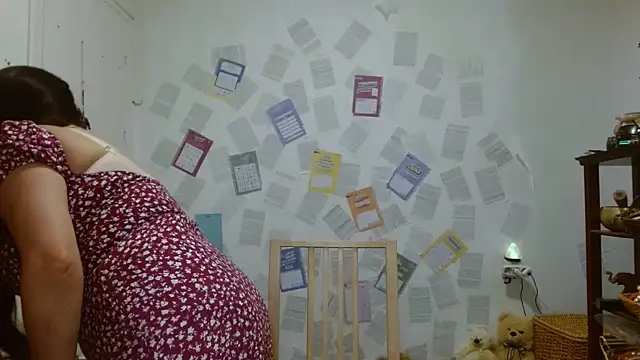 Snapshot of KeisyNeonX chatting on June 24, 2026, 2:59 pm KeisyNeonX online show from June 24, 2026, 2:59 pm