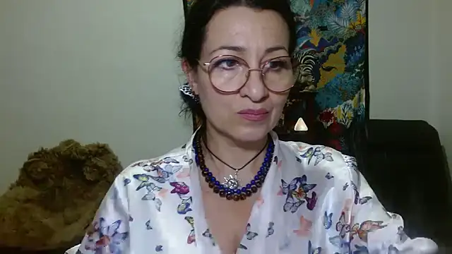 KeisyNeonX online show from May 2, 2026, 3:28 pm