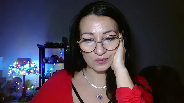 Snapshot of KeisyNeonX chatting on February 7, 2026, 8:28 pm KeisyNeonX online show from February 7, 2026, 8:28 pm