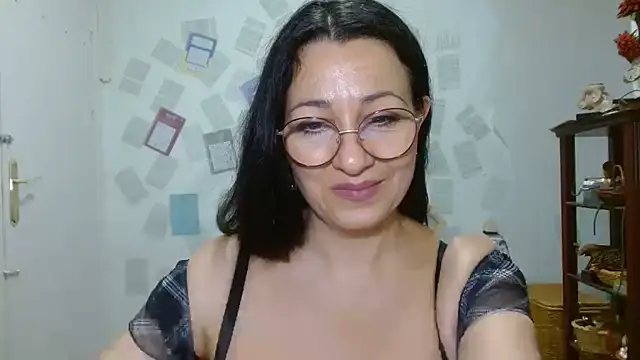 Snapshot of KeisyNeonX chatting on July 28, 2026, 4:39 pm KeisyNeonX online show from July 28, 2026, 4:39 pm