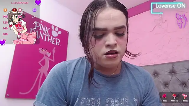Snapshot of Pearl_Michelts chatting on August 1, 2026, 1:20 pm Pearl Michelts online show from August 1, 2026, 1:20 pm