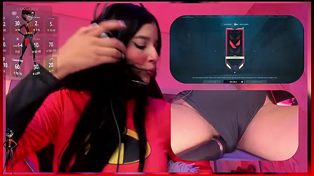 Snapshot of SweetieCloe_ chatting on October 19, 2025, 9:06 pm SweetieCloe online show from October 19, 2025, 9:06 pm