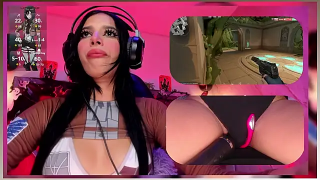 Snapshot of SweetieCloe_ chatting on November 2, 2025, 9:42 pm SweetieCloe online show from November 2, 2025, 9:42 pm