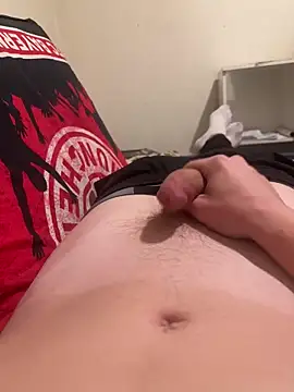 sollzii online show from November 24, 2025, 9:48 pm