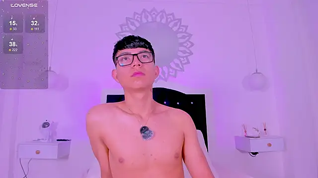 CodyTwink online show from February 8, 2026, 10:35 am