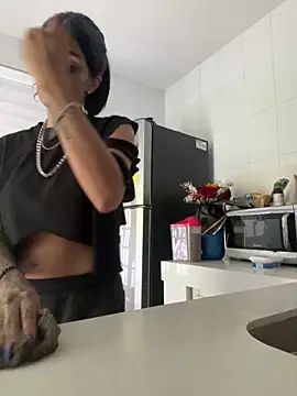 Snapshot of DeuxGold chatting on March 19, 2026, 7:58 pm DeuxGold online show from March 19, 2026, 7:58 pm