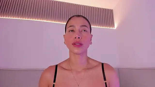 jasminehill  online show from March 24, 2026, 12:27 pm