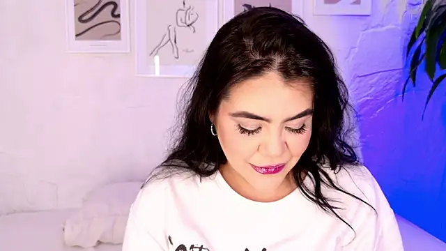 Snapshot of Harmonybabe_ chatting on November 1, 2025, 7:52 pm Harmonybabe online show from November 1, 2025, 7:52 pm