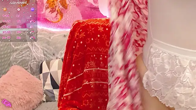 Snapshot of Nataly_cute chatting on October 26, 2025, 7:47 pm Nataly cute online show from October 26, 2025, 7:47 pm