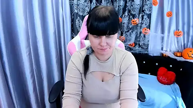 Sexy MALIKKA online show from October 31, 2025, 2:41 am