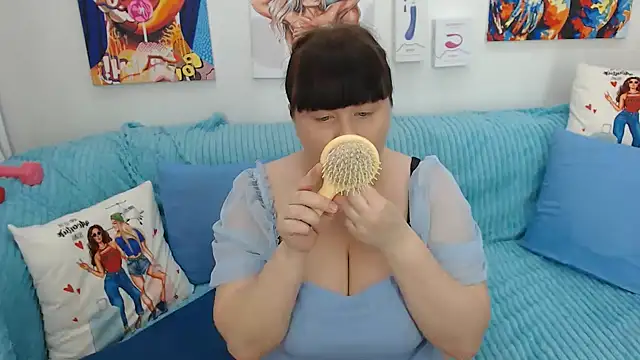 Sexy MALIKKA online show from June 19, 2026, 3:56 am