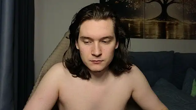 Snapshot of MoreRealAlex chatting on May 19, 2026, 5:42 pm MoreRealAlex online show from May 19, 2026, 5:42 pm