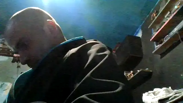 Snapshot of robeaulieu02 chatting on December 3, 2025, 6:14 am robeaulieu02 online show from December 3, 2025, 6:14 am