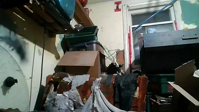 Snapshot of robeaulieu02 chatting on December 13, 2025, 8:04 pm robeaulieu02 online show from December 13, 2025, 8:04 pm