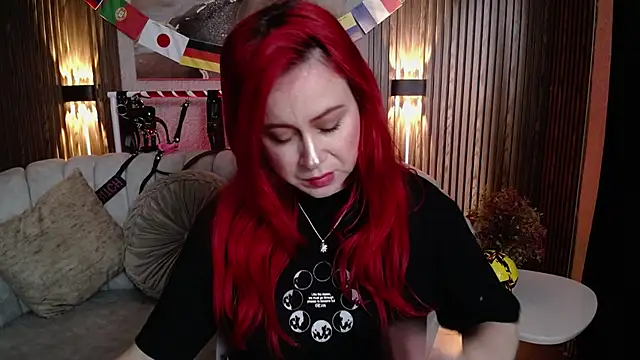 Snapshot of Naty_slavedoll chatting on July 9, 2026, 7:02 pm Naty slavedoll online show from July 9, 2026, 7:02 pm