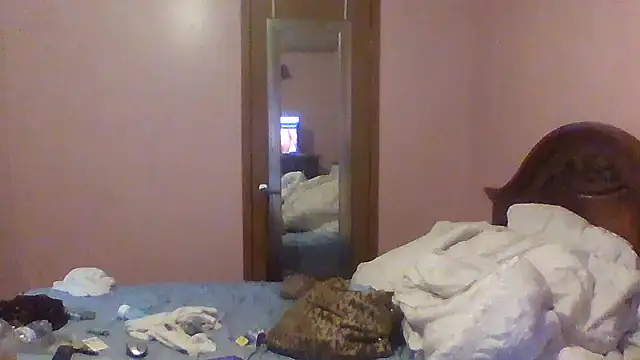 Snapshot of Mrunpredictableyouknow chatting on October 22, 2025, 1:10 pm Mrunpredictableyouknow online show from October 22, 2025, 1:10 pm