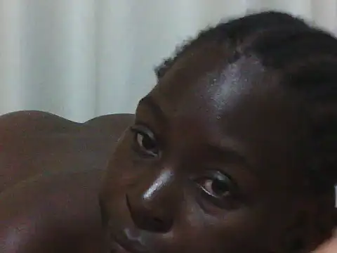 Snapshot of ara_bella chatting on November 29, 2025, 1:28 am ara bella online show from November 29, 2025, 1:28 am