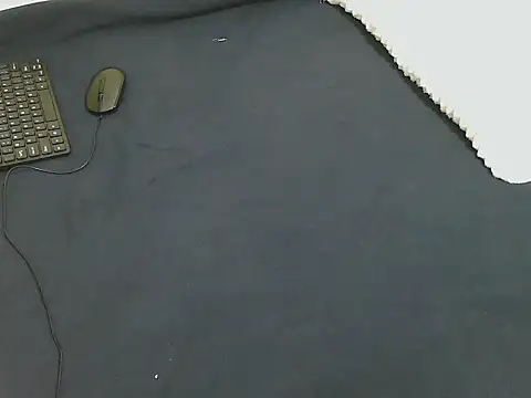 Snapshot of lella-0 chatting on October 26, 2025, 7:20 am lella-0 online show from October 26, 2025, 7:20 am