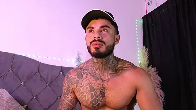 Snapshot of john_cartter1 chatting on March 12, 2026, 11:58 am john cartter1 online show from March 12, 2026, 11:58 am