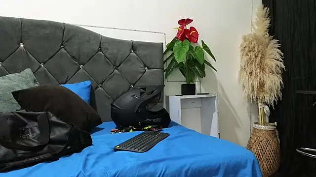 Snapshot of john_cartter1 chatting on March 2, 2026, 12:01 pm john cartter1 online show from March 2, 2026, 12:01 pm