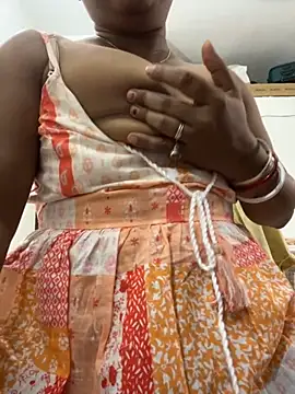 Snapshot of Nancy-22 chatting on October 29, 2025, 9:19 am Nancy-22 online show from October 29, 2025, 9:19 am