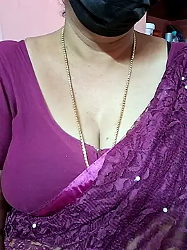 ananya956 online show from October 8, 2025, 7:21 am