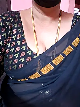 ananya956 online show from September 27, 2025, 12:33 pm