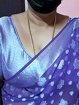 ananya956 online show from September 17, 2025, 11:40 pm