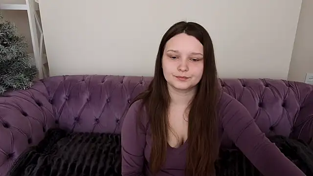 MagicPeachh  online show from March 12, 2026, 7:12 am