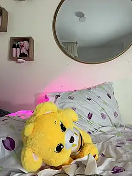 Snapshot of Ramona_Flower chatting on February 23, 2025, 3:13 am Ramona Flower online show from February 23, 2025, 3:13 am