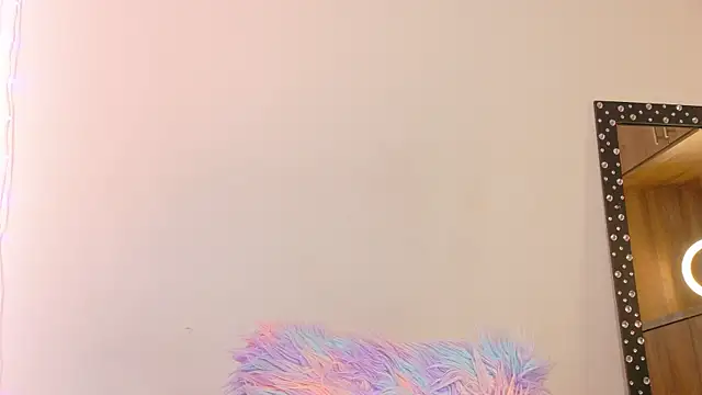 Snapshot of im_anna_ chatting on November 9, 2025, 5:28 pm im anna online show from November 9, 2025, 5:28 pm