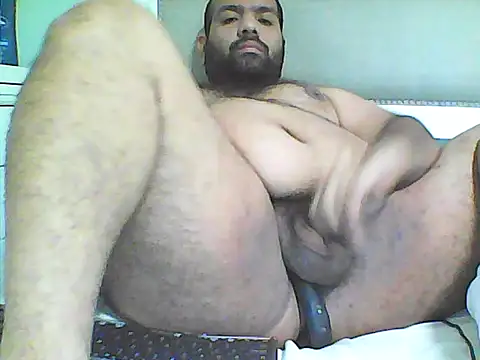 Snapshot of lukacavani33 chatting on June 29, 2026, 2:39 pm lukacavani33 online show from June 29, 2026, 2:39 pm