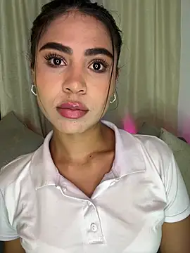 HaileyBaldwin online show from January 29, 2025, 1:27 am