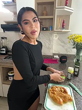 HaileyBaldwin online show from January 26, 2025, 7:09 pm