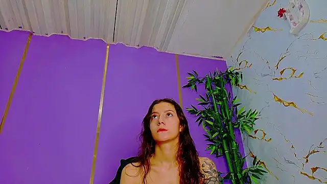 Snapshot of scarlet-jonesx chatting on October 29, 2025, 11:14 pm scarlet-jonesx online show from October 29, 2025, 11:14 pm