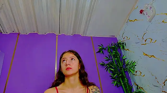 Snapshot of scarlet-jonesx chatting on November 2, 2025, 11:10 pm scarlet-jonesx online show from November 2, 2025, 11:10 pm