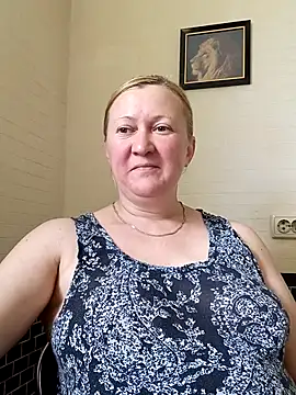 Snapshot of blondyaguar chatting on July 31, 2026, 8:36 am blondyaguar online show from July 31, 2026, 8:36 am