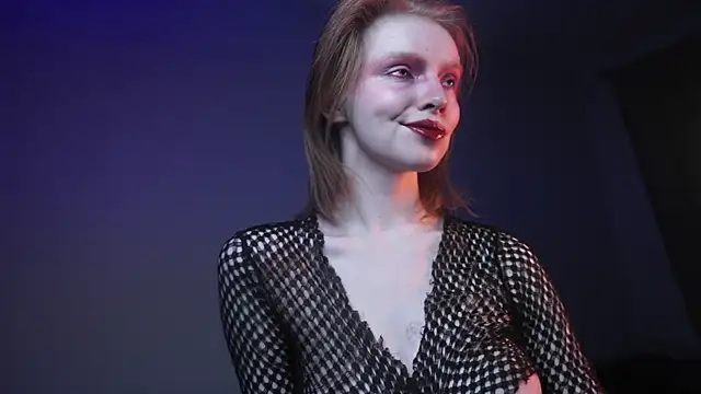 ginger hugs online show from November 30, 2025, 10:10 pm