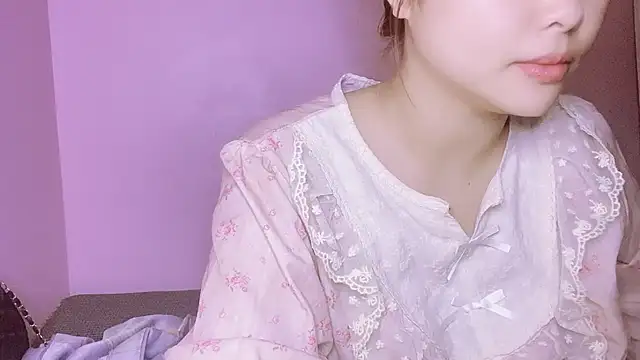 Yenzhing online show from February 17, 2025, 7:04 am