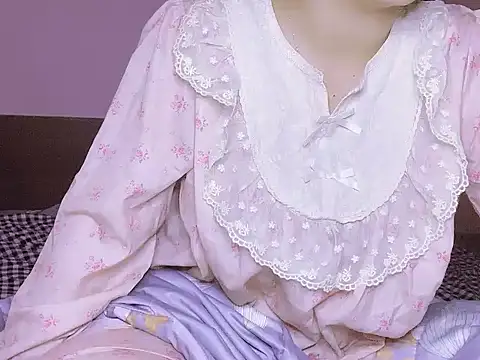 Yenzhing online show from February 12, 2025, 3:29 am